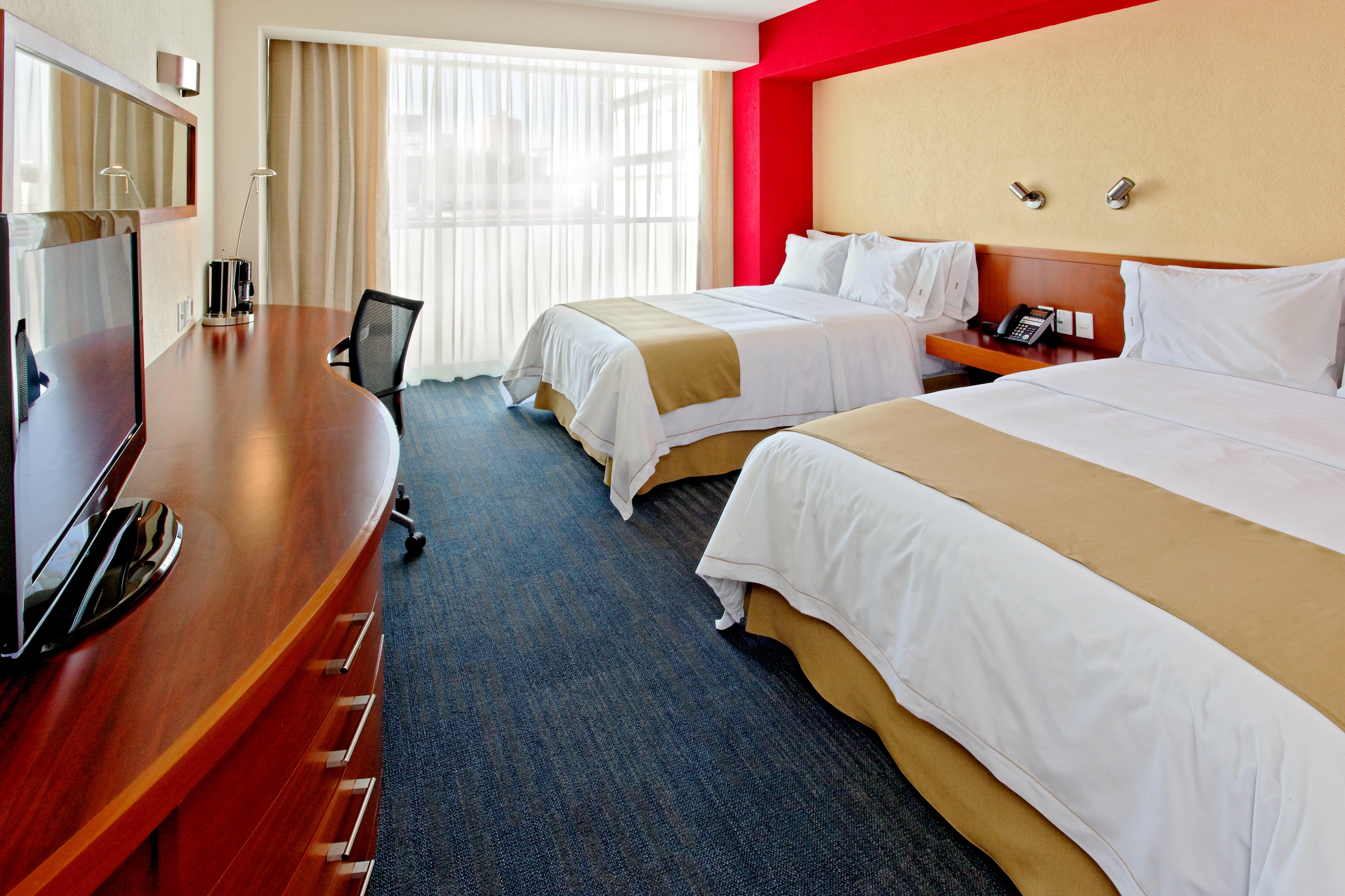 Holiday Inn Express Guadalajara Expo By Ihg Zapopan Exterior photo