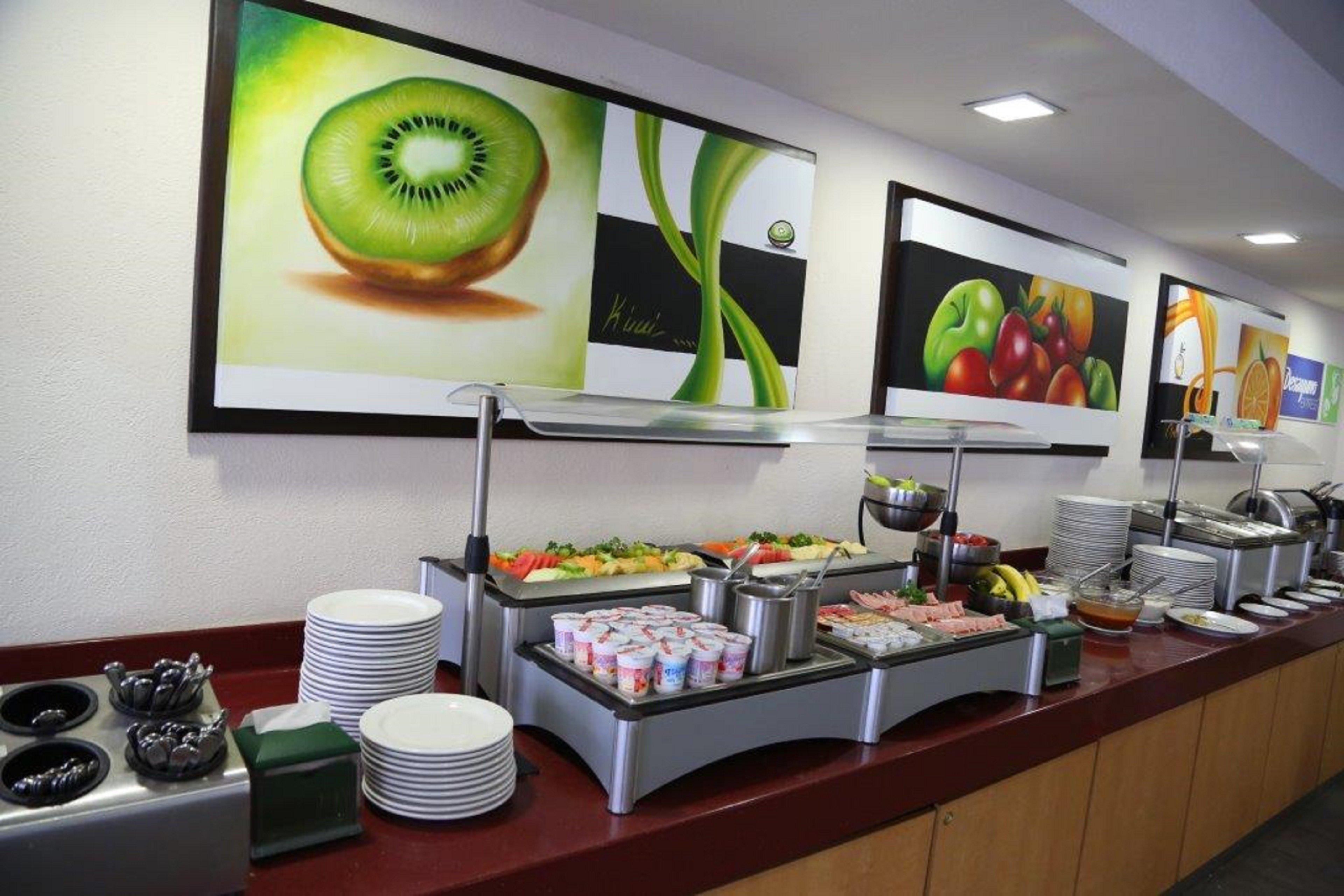 Holiday Inn Express Guadalajara Expo By Ihg Zapopan Exterior photo