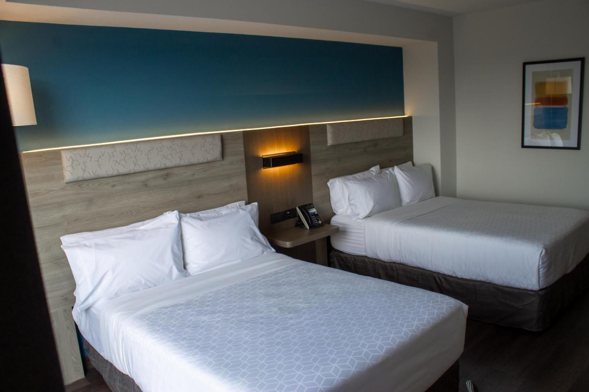 Holiday Inn Express Guadalajara Expo By Ihg Zapopan Exterior photo